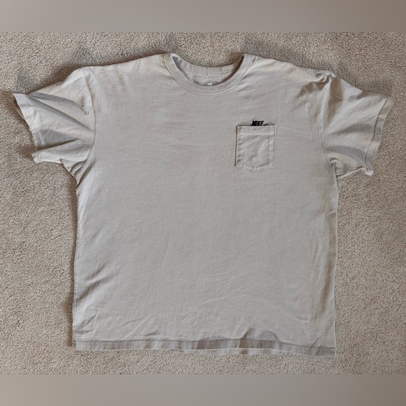 Nike Other - Nike Men’s Front Pocket Basic T shirt